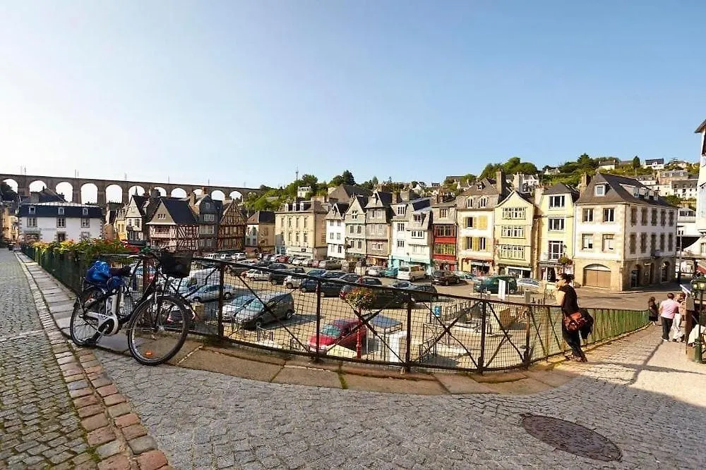 Saint-Martin-des-Champs  Brit Hotel Morlaix