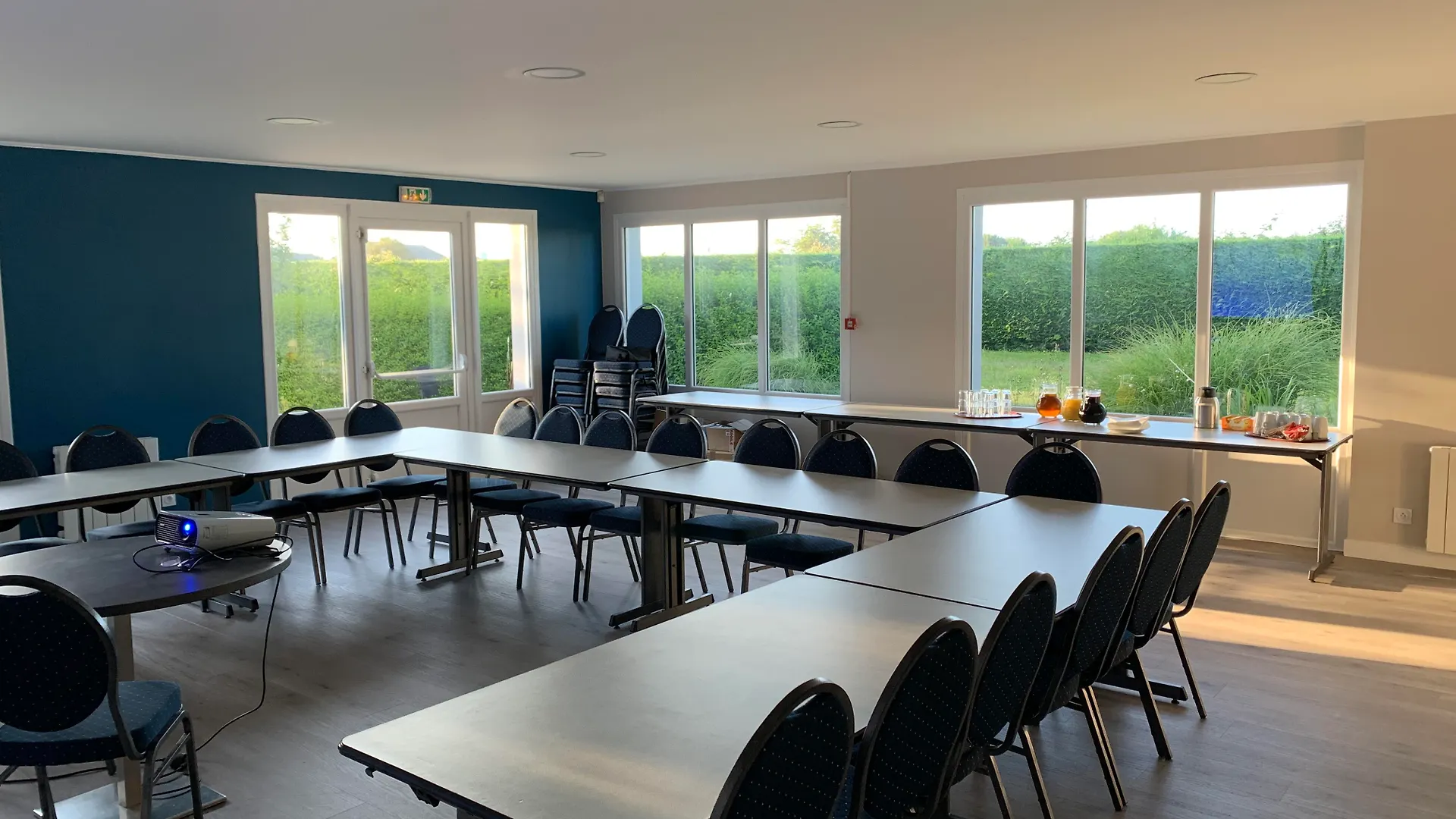 Saint-Martin-des-Champs  Brit Hotel Morlaix