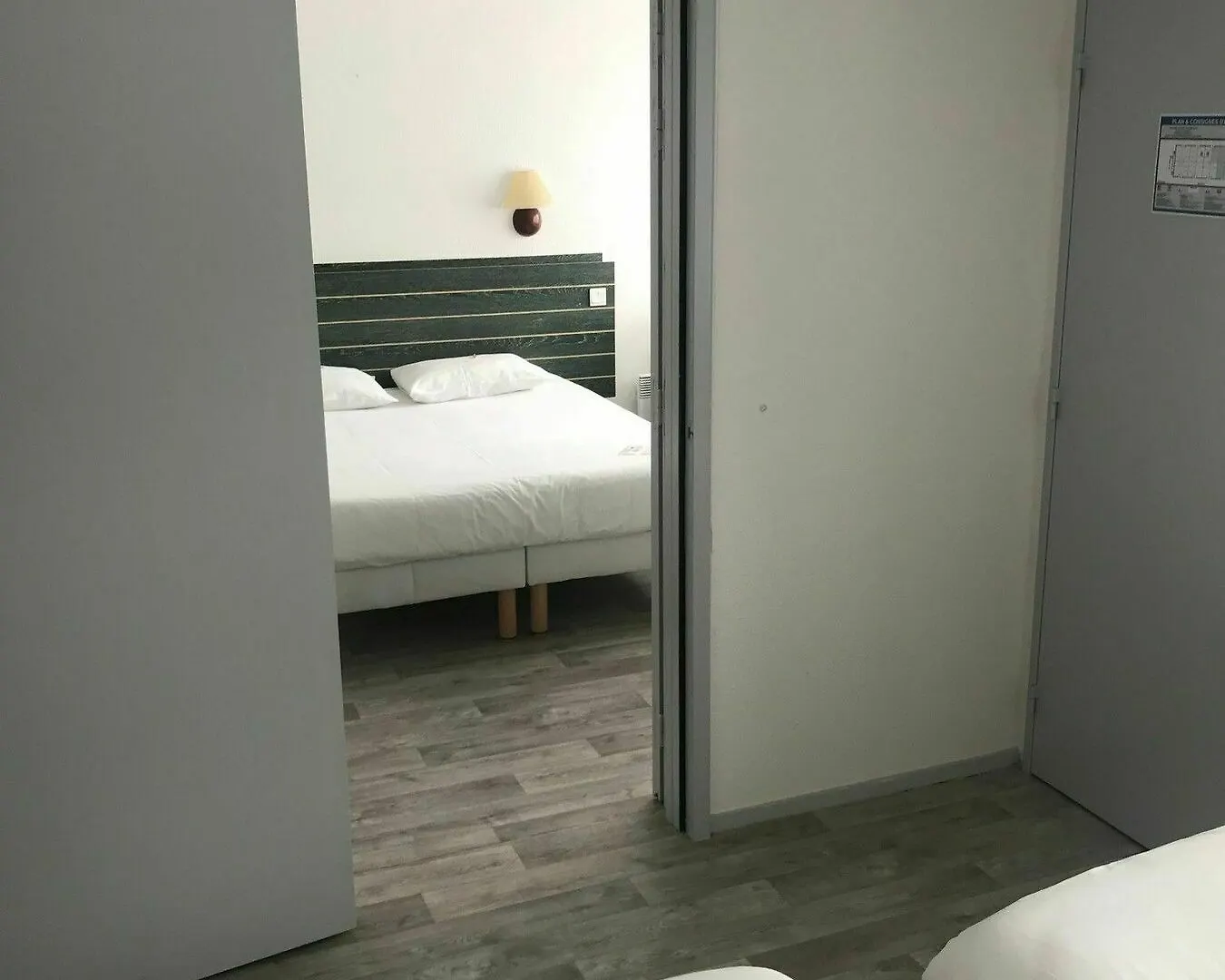 Saint-Martin-des-Champs  Brit Hotel Morlaix